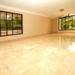 Casa Cuesta Hermosa I, Ofirenta