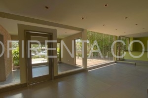 Local Comercial Av. Abraham Lincoln 958, Ofirenta