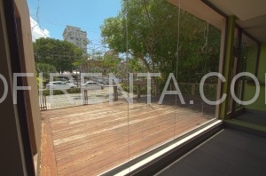 Local Comercial Av. Abraham Lincoln 958, Ofirenta