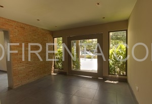 Local Comercial Av. Abraham Lincoln 958, Ofirenta