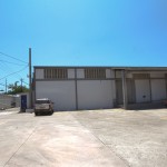Naves Villa Aura III, Ofirenta